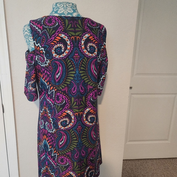 Jude connally dresses - Picture 7 of 8